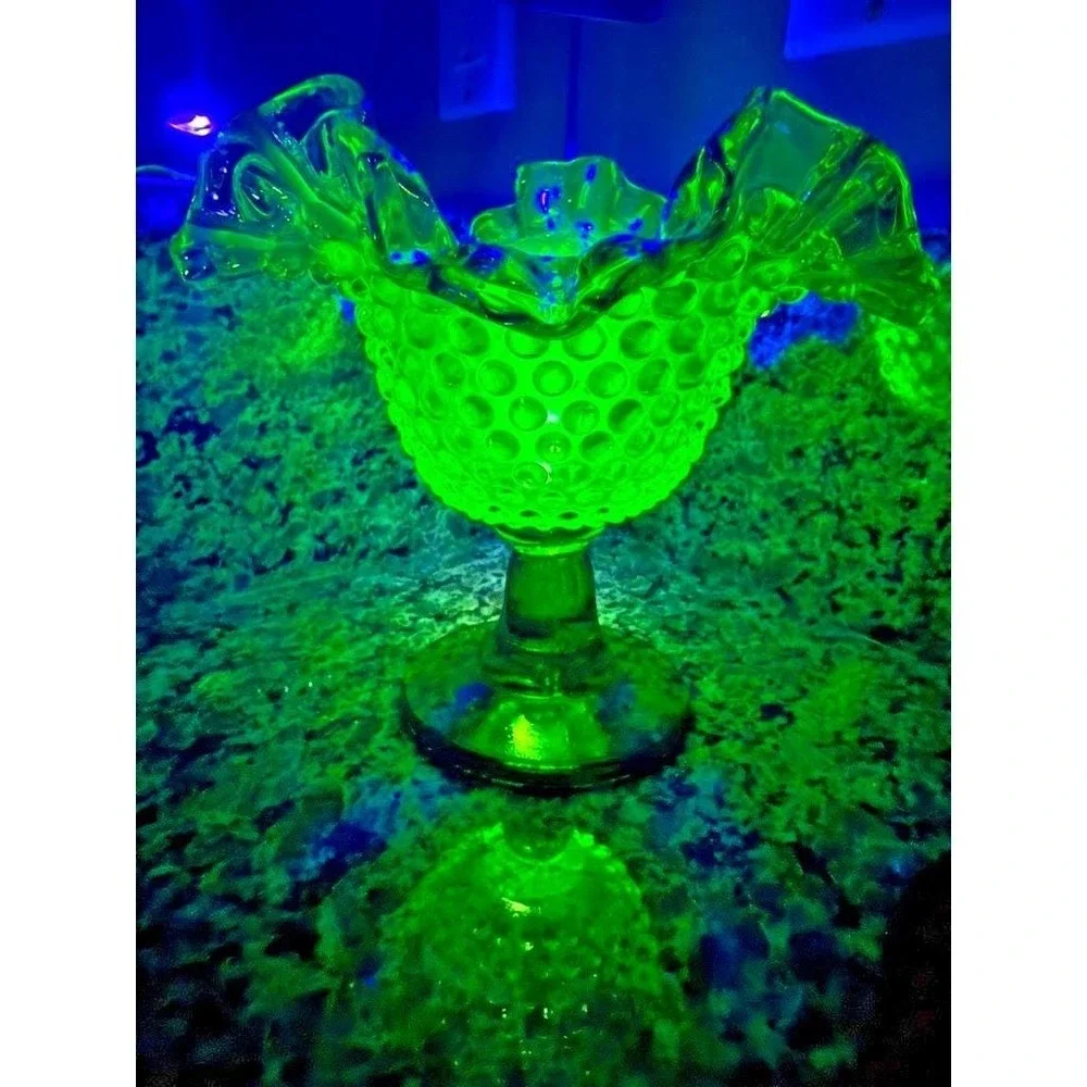 Vintage Uranium Glass Hobnail Pedestal Vase‎ UV Reactive Ruffled Green 5.5